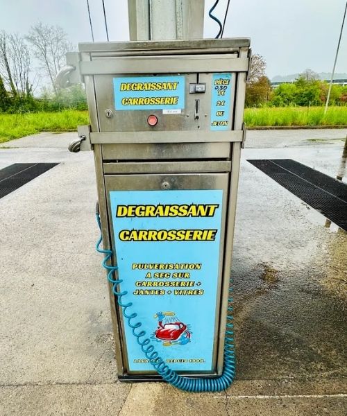 dégraissant carrosserie